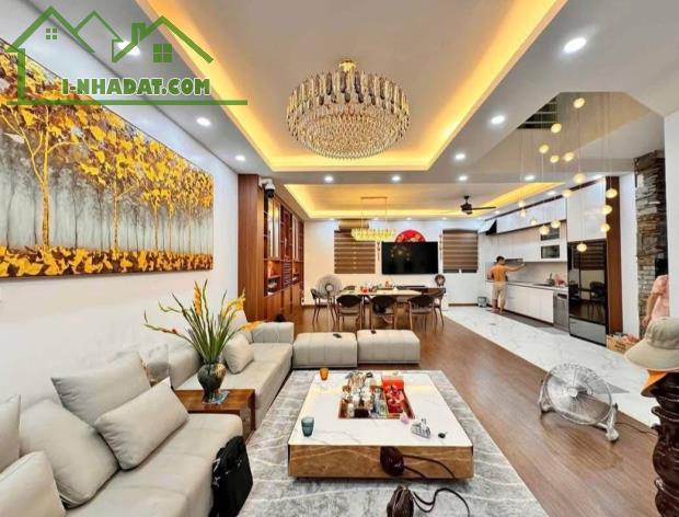 BÁN NHÀ YÊN BÌNH -GẦN PHỐ - NGÕ THOÁNG - SỔ ĐẸP - AN SINH TỐT 34m x 3x tỷ