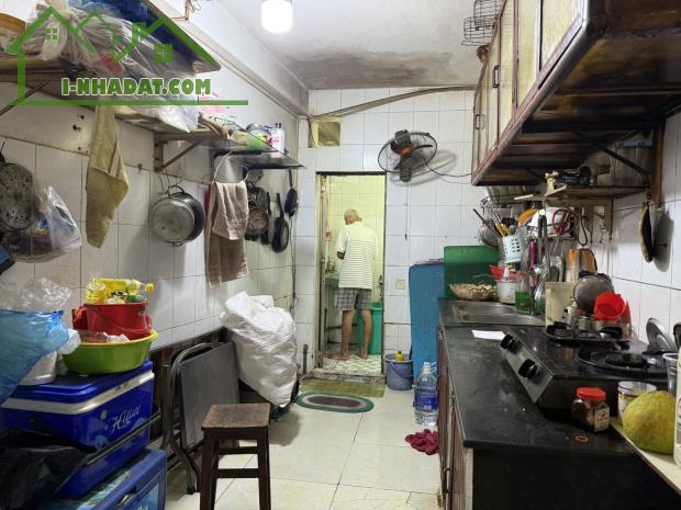Bán nhà mặt tiền giá rẻ Nguyễn Cư Trinh Q1, 4 tầng đúc 5PN chỉ 16 tỷ xx. TL chính chủ - 2