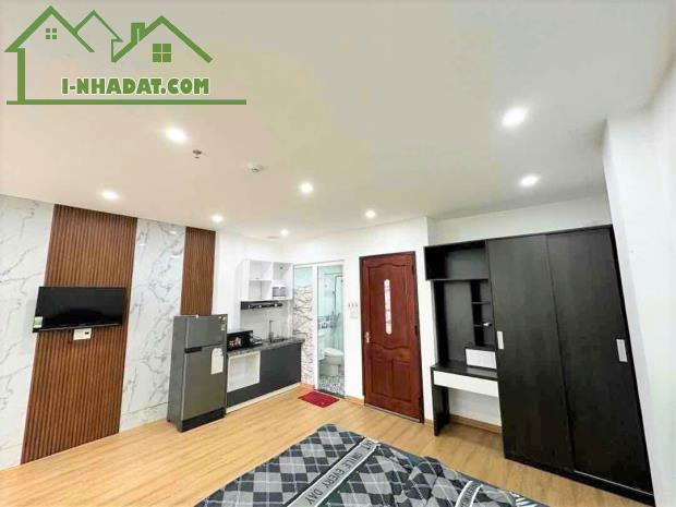 DÒNG TIỀN BIỂN PHẠM VĂN ĐỒNG căn hộ 7 tầng HOÀNG BÍCH SƠN hướng ĐÔNG - 1