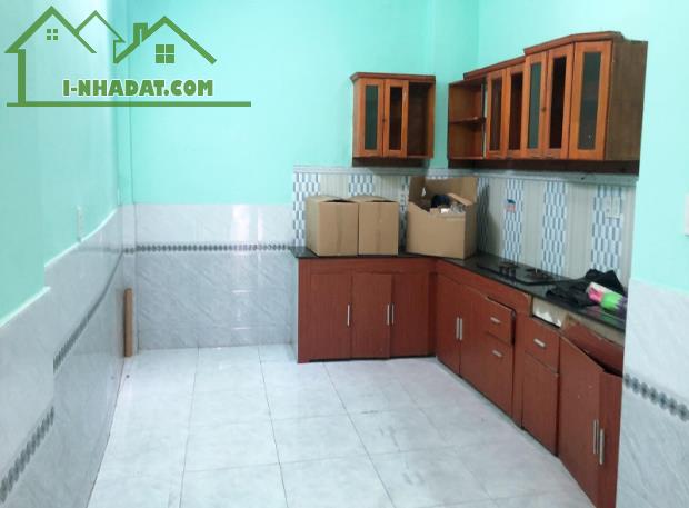 Bán nhà mặt tiền kinh doanh Nguyễn Thái Bình, P4, Tân Bình, 72m2, 3 tầng. 6 phòng ngủ - 1