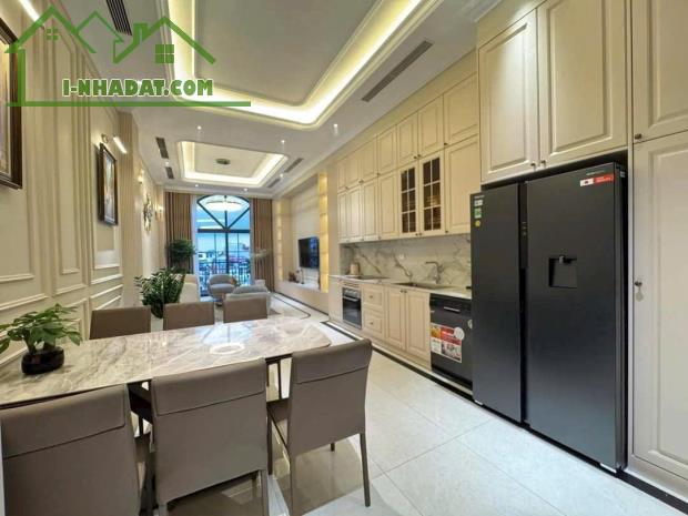 Nhà Lô góc . 50M, MT4m.đường ô tô tại Ngọc Thuỵ , Giá tầm 8 tỷ - 1
