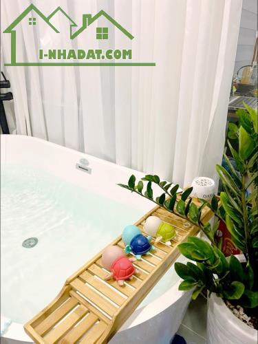Bán Nhà siêu đẹp rẻ Tân Phú , 60m2, 3 tầng, chỉ 8 tỷ - 1