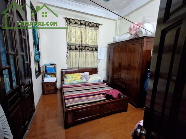 💥💥💥NHÀ ĐẸP Ở LUÔN- THOÁNG MÁT,  TẶNG LẠI NỘI THẤT💥💥💥 NGÕ NGẮN GẦN PHỐ ,    58m x 4t - 3
