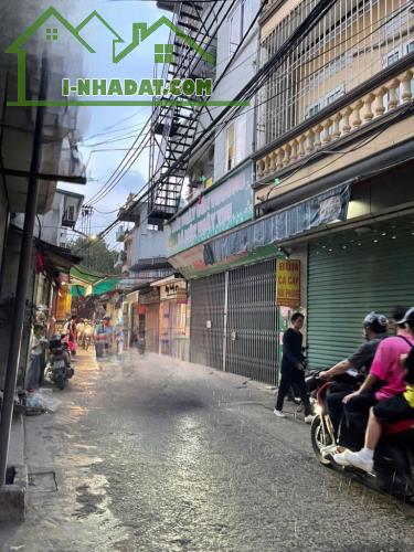 8,2 tỷ DT62m2 lô góc kinh doanh ngõ thông ô tô Định Công Hoàng Mai