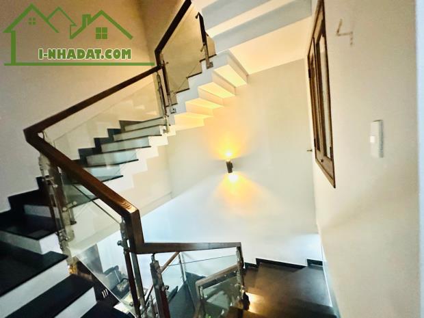 NHÀ HÀ VĂN TRÍ - 103M2 - 3 TẦNG - GẦN TRƯỜNG TIỂU HỌC DIÊN HỒNG - NHÀ KIÊN CỐ - 5.6 TỶ
