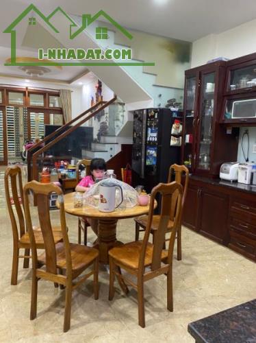 NHÀ ĐẸP LUNG LINH - GIÁP PHẠM VĂN BẠCH & TRƯỜNG CHINH TB - HXH THÔNG - DT 75M² - 3 TẦNG - 2