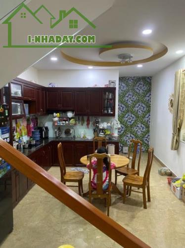 NHÀ ĐẸP LUNG LINH - GIÁP PHẠM VĂN BẠCH & TRƯỜNG CHINH TB - HXH THÔNG - DT 75M² - 3 TẦNG - 3