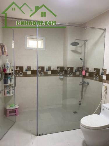 NHÀ ĐẸP LUNG LINH - GIÁP PHẠM VĂN BẠCH & TRƯỜNG CHINH TB - HXH THÔNG - DT 75M² - 3 TẦNG - 5