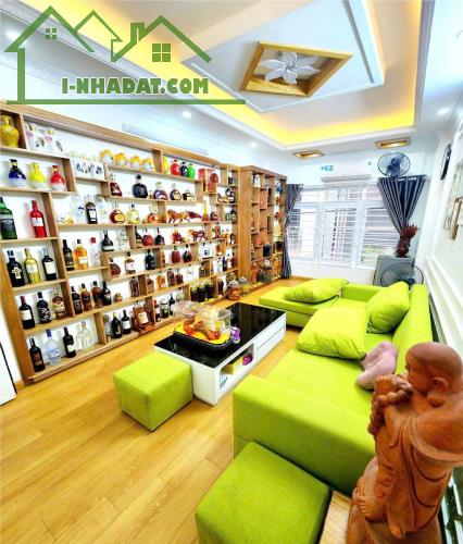PHỐ TAM TRINH, HOÀNG MAI - DT 31/33m2, 5 TẦNG, NHÀ MỚI ĐẸP - 6.7 TỶ
