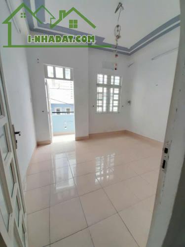 BÁN NHÀ LÊ VĂN QUỚI BÌNH TÂN GẦN NGÃ TƯ BỐN XÃ - 3 TẦNG - HẺM XE HƠI - 69M2 CHỈ 6.2 TỶ TL - 4