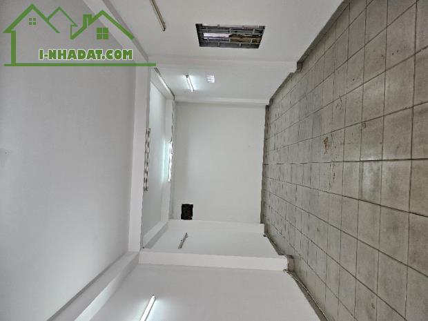 NHÀ 5 X 13M- HƯƠNG LỘ 2 - 4 TẦNG- HẺM Ô TÔ- GIÁ 5.55 TỶ. - 1
