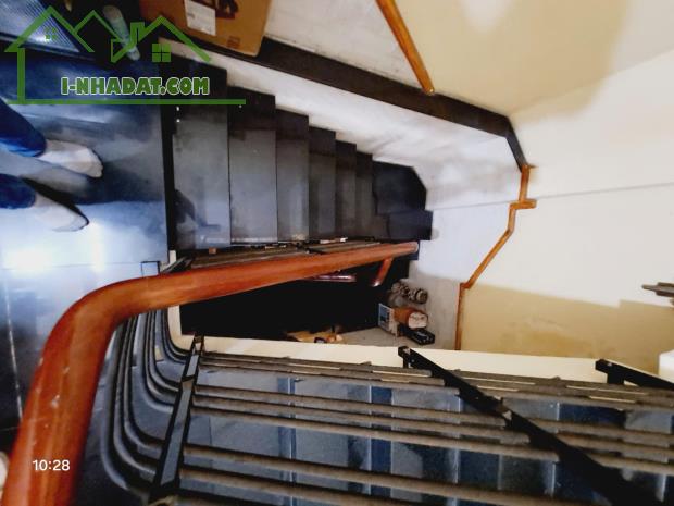 Bán Nhà Tân Bình, Phường 11 Khu Vip Bàu Cát,  5 tầng,40m2, 4 phòng ngủ, chỉ ̀5 tỷ nhinh TL - 2