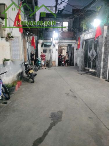 [Tân Bình] Bán Nhà Hẻm Phạm Văn Bạch – 3PN 3WC – Khu Dân Cư Yên Tĩnh, Xe Hơi Vào Tận Nhà - 3