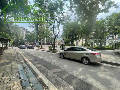 CHỈ 692 TRIÊU M NHÀ MẶT PHỐ TRÚC BẠCH 104M 9 TẦNG THANG MÁY  GIÁ CHỈ 72 TỶ 0878168006
