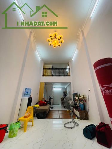 📣 Bán nhà 44m2 Ngô Gia Tự, Long Biên, Ô tô, Dân xây, 2 thoáng, 5 tỷ 5