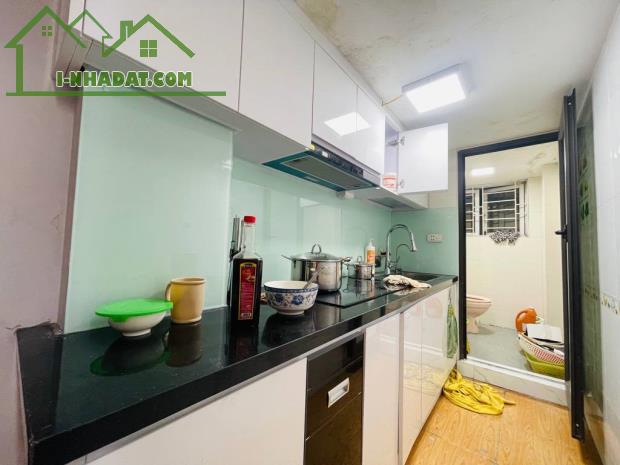 📣 Bán nhà 44m2 Ngô Gia Tự, Long Biên, Ô tô, Dân xây, 2 thoáng, 5 tỷ 5 - 3