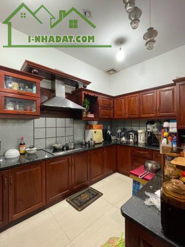 Bán nhà riêng Lạc Long Quân- Tân Bình-  Xe Hơi đỗ cửa 125 m2 chỉ 12 tỷ - 4