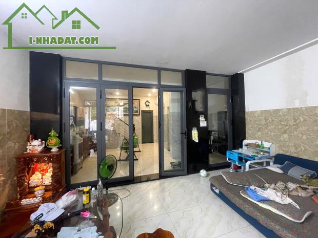 Giảm Sốc 400tr Bán Gấp Nhà 2Tầng Mới Hẻm Xe Hơi 81m2 Gần Tô Ngọc Vân Tam Bình Thủ Đức Chỉ - 1