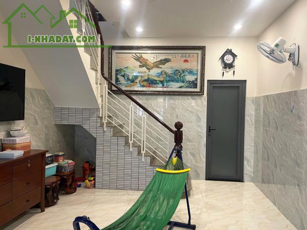 Giảm Sốc 400tr Bán Gấp Nhà 2Tầng Mới Hẻm Xe Hơi 81m2 Gần Tô Ngọc Vân Tam Bình Thủ Đức Chỉ - 2