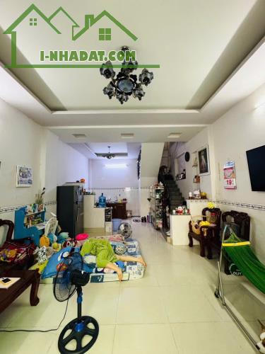 1/ TÂN THỚI HIỆP 20 QUẬN 12 HXH 2PN 2 tầng Giảm Chào 4,65 tỷ - 2