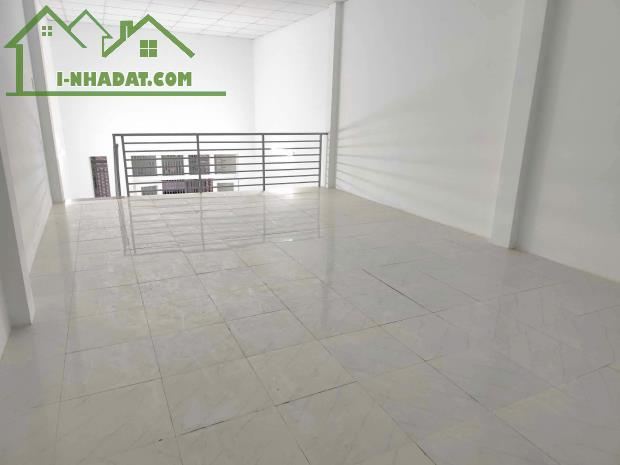 BÀ ĐIỂM, HÓC MÔN – NHÀ 5x18M + GÁC LỬNG – SHR – CHỈ 930 TRIỆU - 3