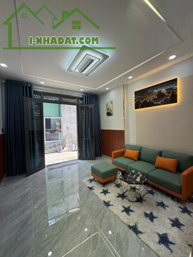 Siêu Phẩm nhà Nguyễn Sáng đi bộ ra chợ Nguyễn Đỗ CungTân Phú 54m2 ,2 Tầng Nhỉnh 5 tỷ - 3