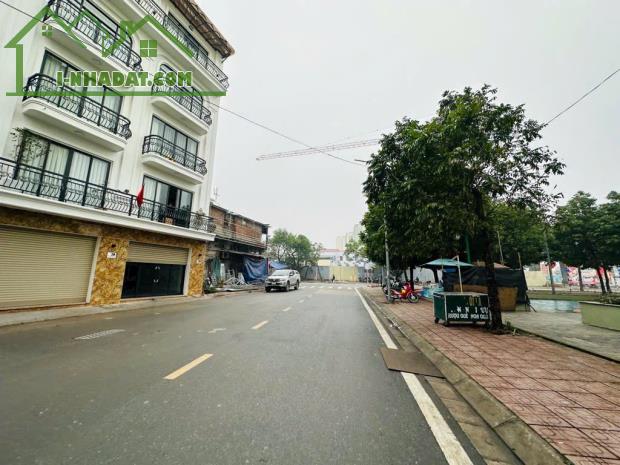 NHÀ MỚI KÍNH KOONG 5 TÂNG - THƯỢNG THANH, NGỌC THỤY, HÀNG XÓM KHU ĐT KHAI SƠN - 4