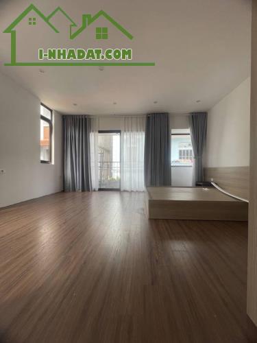 💜🌸NHÀ PHỐ VIỆT HƯNG 40M2X5T MT 5.3M CHÀO 7.6 TỶ - LÔ GÓC - 10M RA Ô TÔ - FULL NỘI THẤT🌸 - 5