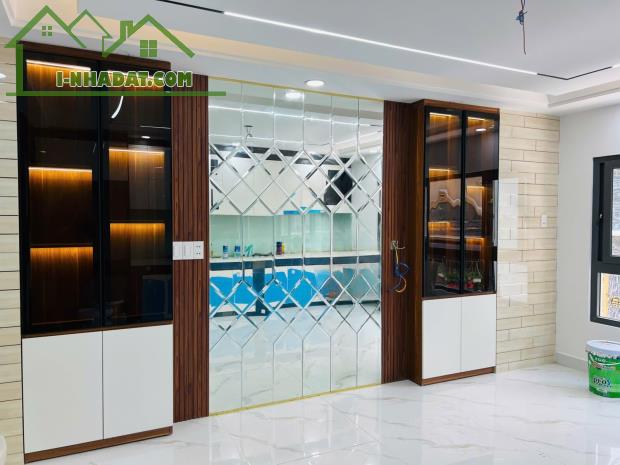 1/ ĐƯỜNG NHỰA 8M - KHU PHÂN LÔ NGAY AEON MALL TÂN PHÚ - 56M2 - 5 TẦNG BTCT