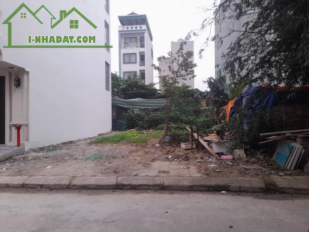 ĐẤT DỊCH VỤ ĐỒNG MAI PHÂN LÔ VỈA HÈ GẦN VÀNH ĐAI 4