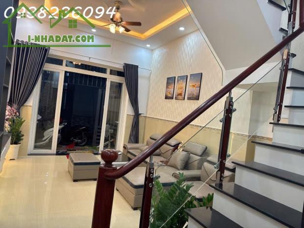 NHÀ 4 LẦU ĐẸP, HẺM LỚN 6M, NGAY TRƯƠNG TÔ NGỌC VÂN, GIÁ TỐT 4.65T, - 1