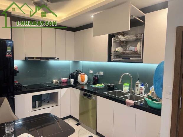 Mậu Lương Kiến Hưng, nhà đất, 5 tầng, diện tích 46/30 cực đẹp