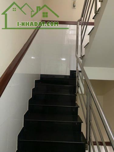 BÁN NHÀ 4 TẦNG ĐẸP – SÁT CÔNG VIÊN THOÁNG MÁT – QUẬN 8
Diện tích: 5x20m, giá 9.6 tỷ - 3