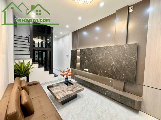 Bán Nhà Vạn Phúc cực đẹp giá chỉ nhỉnh 10tỷ