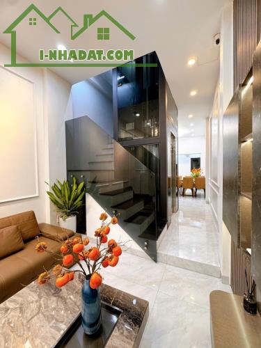 Bán Nhà Vạn Phúc cực đẹp giá chỉ nhỉnh 10tỷ - 2