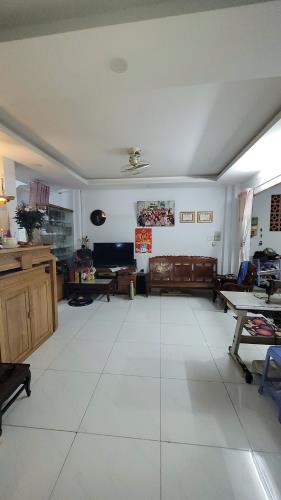Bán nhà Hẻm xe hơi Đồng Đen, gần Công Viên Bàu Cát, DT: 7x16m, 2 Tầng - 6PN, 11.5 tỷ.