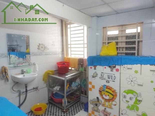 BÁN GẤP NHÀ,HXH,SHR,DT: 127.5M2. NG 5.2M.CHỈ 6.75 TỶ. Đ PHẠM HỮU LẦU.KẾ PMH. QUẬN 7. - 2