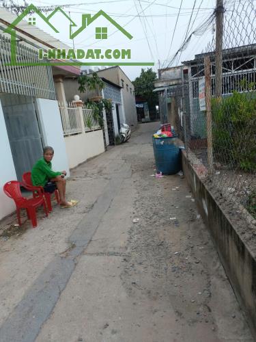 Bán đất tại Nam Cao, Tân Phú, Q9, HCM, giá tốt 4,55 tỷ, 106m2