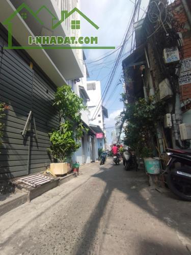CẦN BÁN GẤP TRONG TUẦN, NHÀ DƯƠNG BÁ TRẠC P2Q8 DT: 57.8M2, 2 TẦNG, 4PN, 3WC. CHỈ 5.5 TỶ.