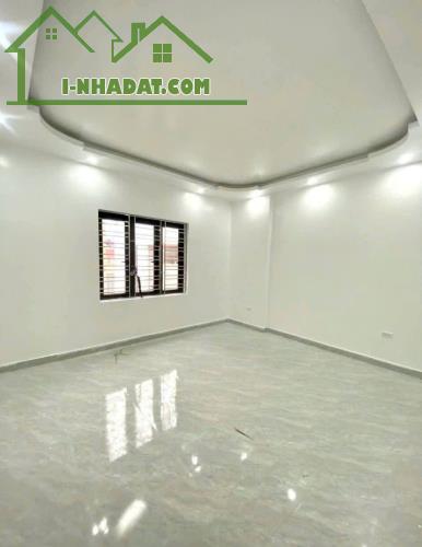 Bán nhà Ngô Gia Tự, Đằng Lâm, Hải An, Hải Phòng. 4 tầng 45m2, 3,95 tỷ. Ngang 4,6m, d2dn - 2