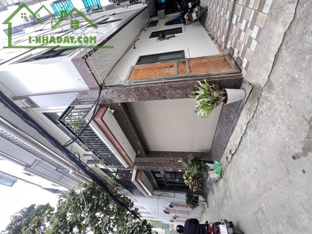 Tây Hồ- Ô tô- Ngõ thông- 5 tầng mới- 35m sổ vuông- 7 tỷ - 1