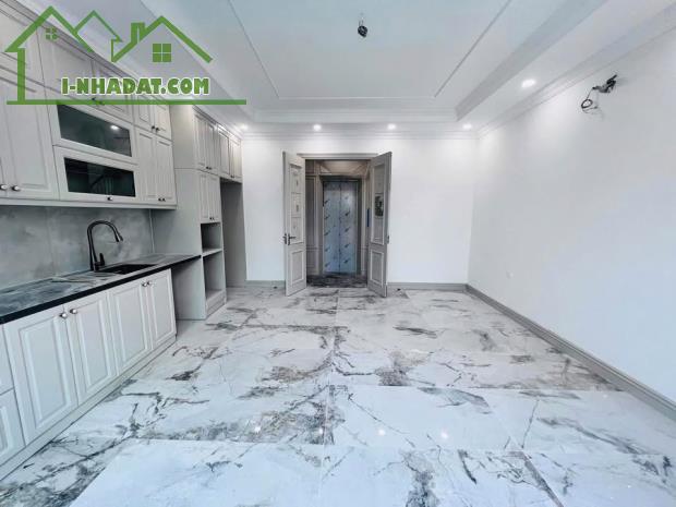 Bán nhà đẹp Vạn Phúc 35m², 5 tầng, 3 ngủ – Giá nhỉnh 8 tỷ