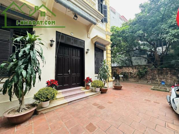 💥 BIỆT THỰ YÊN HÒA, CẦU GIẤY 255M2 3T MT 16M, GIÁ SIÊU ĐẦU TƯ CHỈ 24 TỶ 💥 - 1
