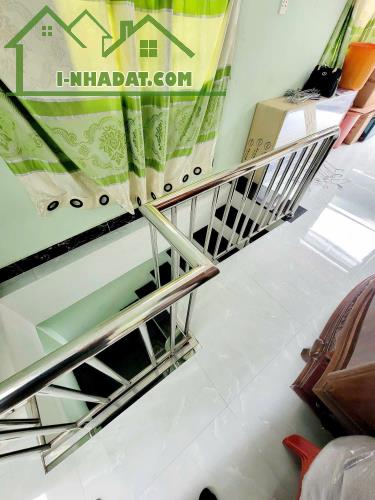 ► Nhà 2 tầng 2 mê đúc cứng, Kiệt thẳng 60m ra đường Nguyễn Trãi, Phố Chợ Hải Châu 1.63 tỷ