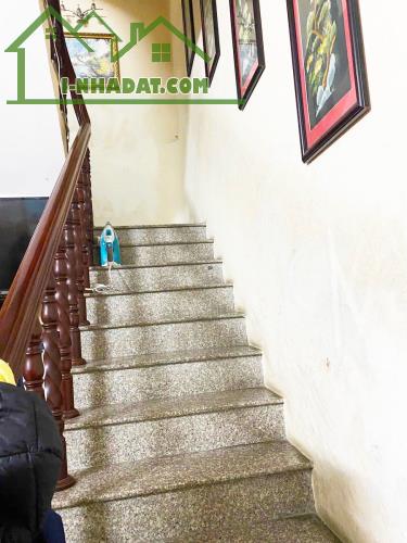 6,8 TỶ CÓ NHÀ HOÀNG HOA THÁM DÂN XÂY KCBT 35M2x3TẦNG, NGÕ THÔNG, RA OTO 30M Ở NGAY - 4