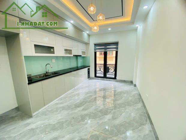 BÁN NHÀ ĐỨC GIANG, LONG BIÊN,6 TẦNG, NGÕ THÔNG THANG MÁY,GARA Ô TÔ, FULL NỘI THẤT,HƠN 8 TỶ - 2