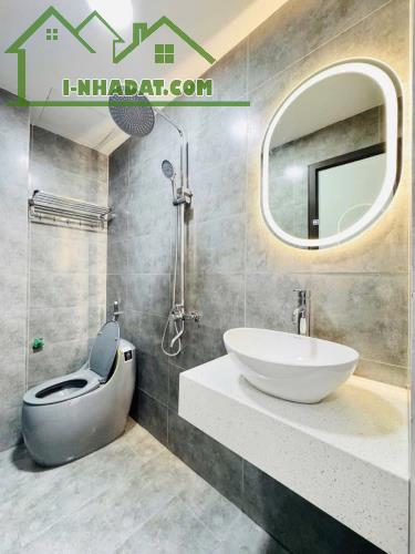 SIÊU PHẨM ĐỘI CẤN, FULL NỘI THẤT HIỆN ĐẠI, ĐẸP MÊ LY, NHÌN GIÁ MIỄN CHÊ ‼️ - 4
