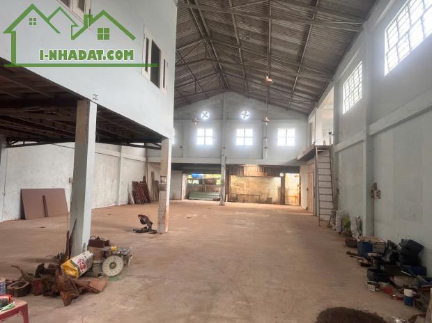 Cần bán 654m2 nhà kết hợp xưởng tại Tân Xuân Q12