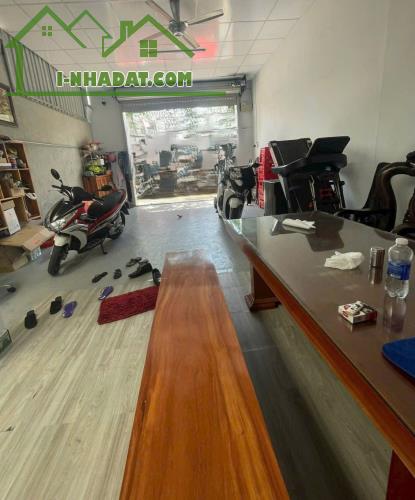 BÁN NHÀ 180M2 GẦN BIGC ĐƯỜNG VÕ THỊ SÁU P. ĐÔNG HÒA TP. DĨ AN. TỈNH BÌNH DƯƠNG