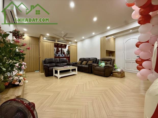 💥💥Tòa CC 34T Hoàng Đạo Thúy 131m 3PN 3WC Nội thất đẹp, Tiện ích VIP, hơn 10 tỷ